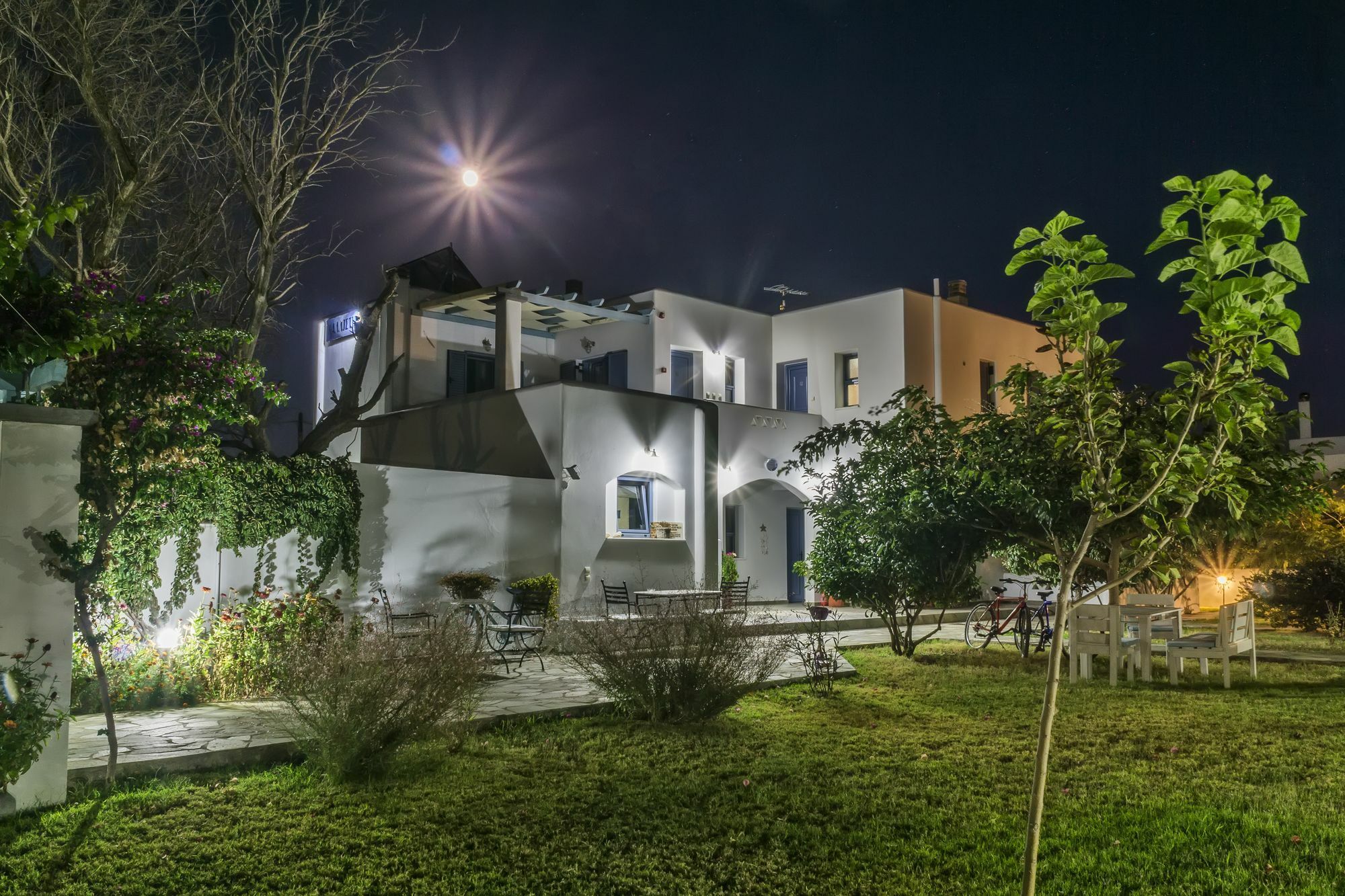 Kallisti Studios & Apartments Skyros Exterior photo